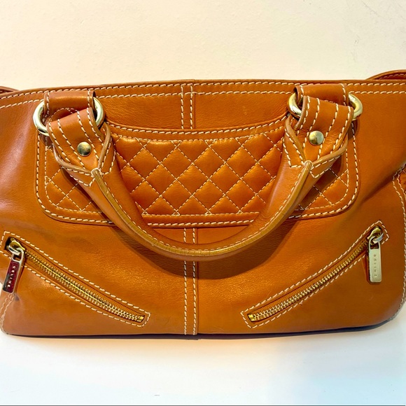 CELINE bag, Boogie Bag, tan leather , gold hardware. Authentic. Chanel vibes. - Picture 2 of 10